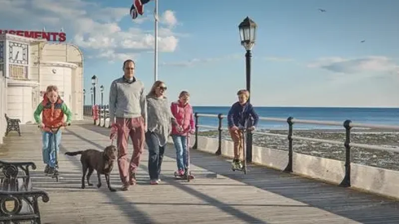 11) Worthing Beach(4)