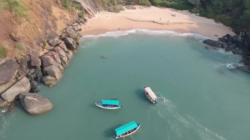 11. Butterfly Beach – A hidden beach near Palolem_(1)