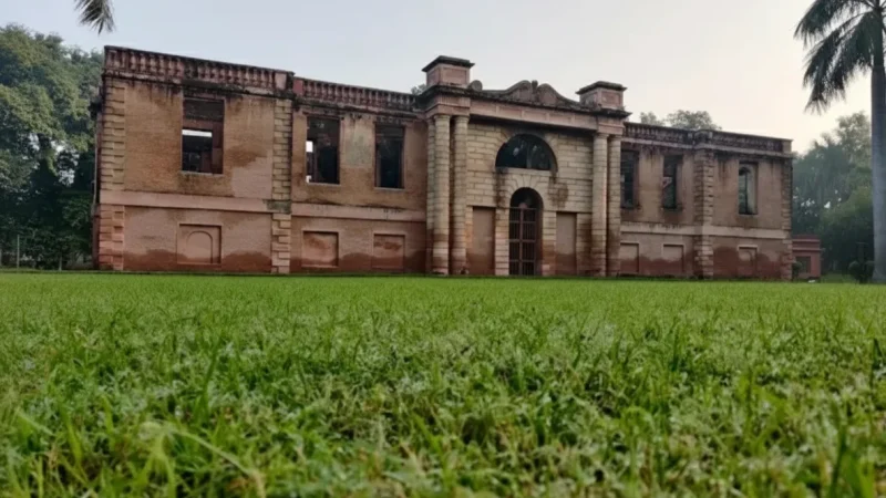 11. Dilkusha Kothi – A historic hunting lodge_(1)