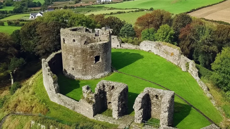 11. Dundrum Castle(6)