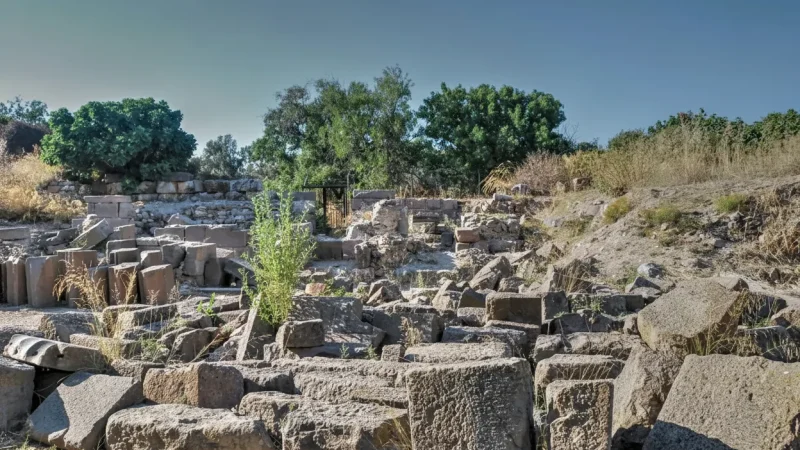 11. Erythrai Ancient City – Ruins with coastal views_(3)