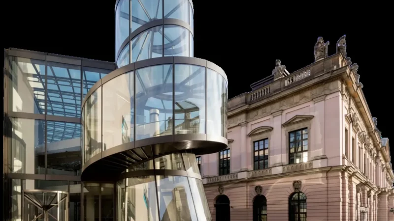 11. German Historical Museum(4)