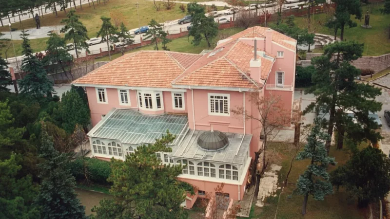 11. Pink Pavilion (Pembe Kö■k) – Historic residence of ■smet ■nönü_(6)