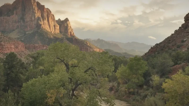11_Watchman_Trail(5)