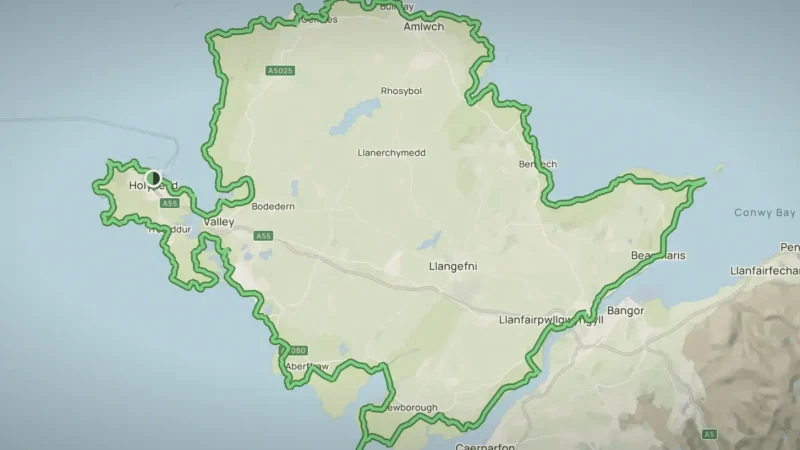 12) Anglesey Coastal Path(3)