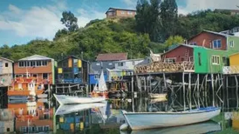 12) Boat Tour Docks(3)