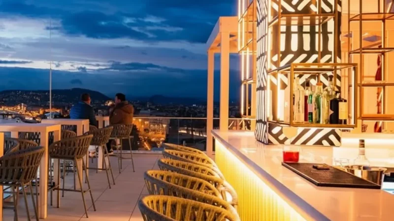 12) Cafés and Pastry Shops(2)