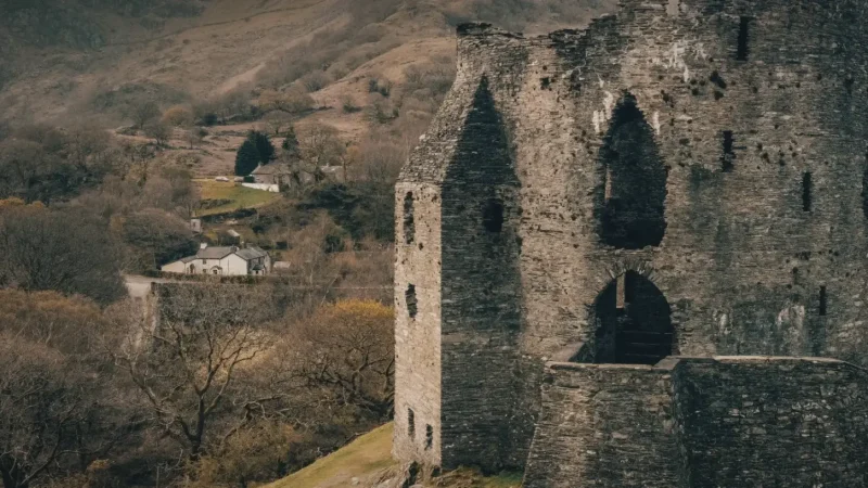 12) Dolbadarn Castle(1)