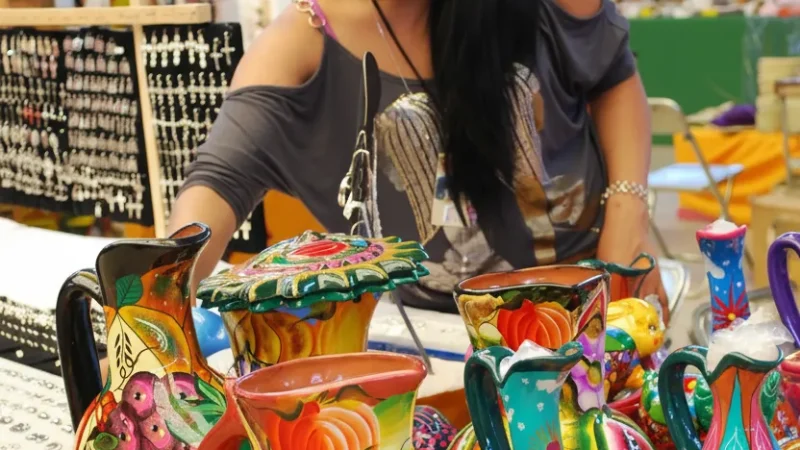 12) Handicraft Stores(3)