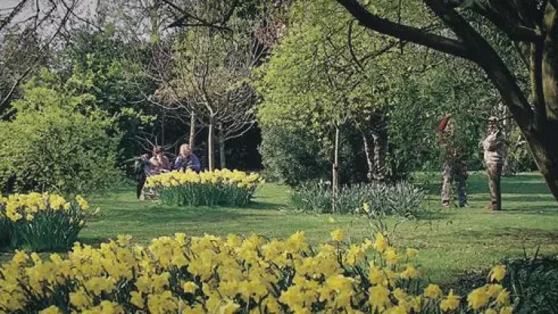12) Highdown Gardens(4)