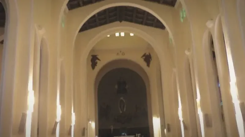 12) Historic Churches(5)
