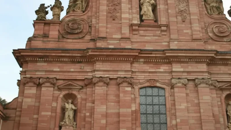 12) Jesuit Church(5)