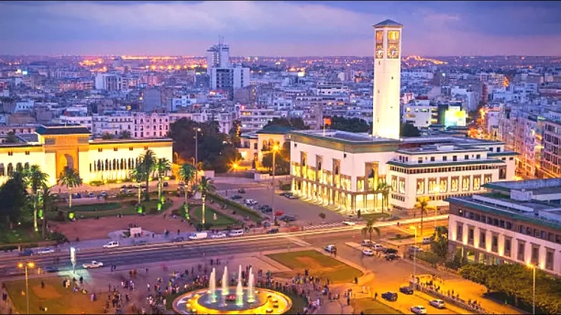 12) Public Squares Nearby(5)