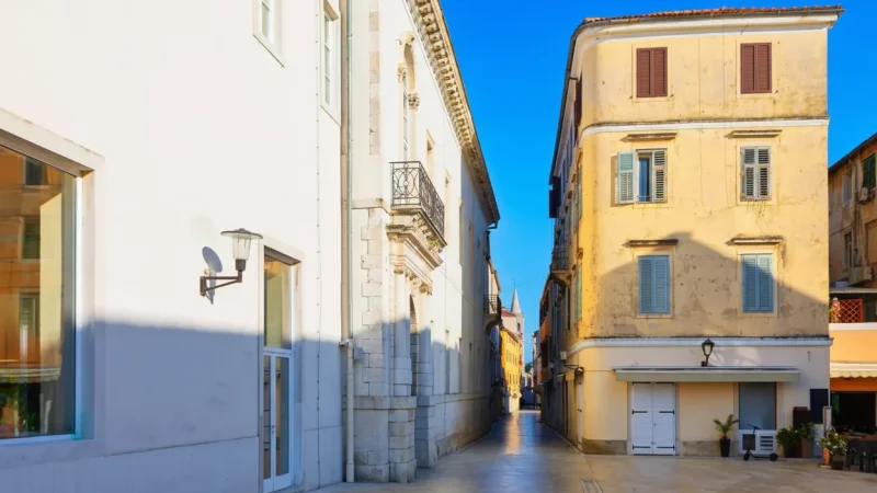 12) Walking Paths(2)