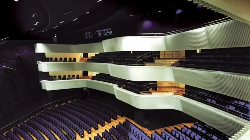 12. Aalto Theatre(6)