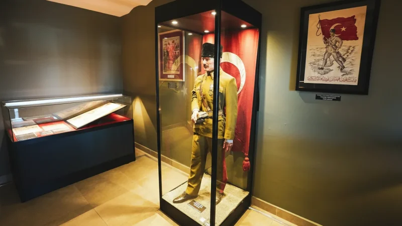 12. Ataturk Museum – Early 20th-century exhibits_(1)