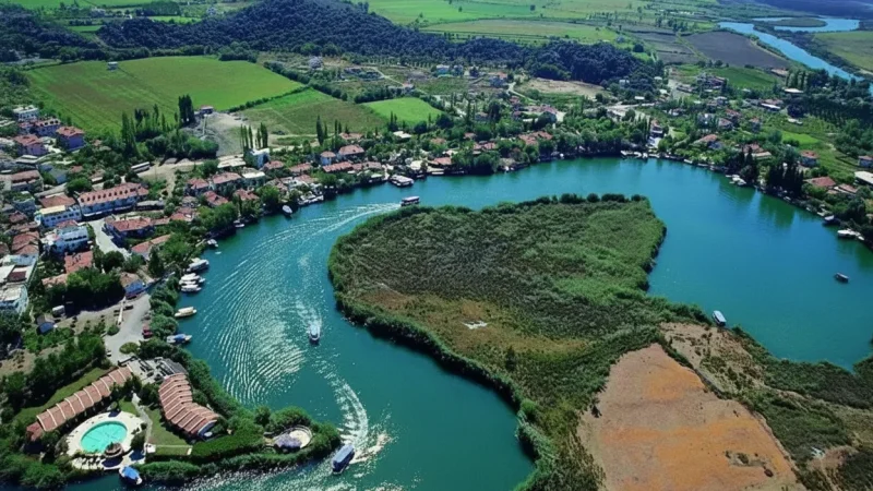 12. Koycegiz Riverside Park – Calm walking paths_(2)