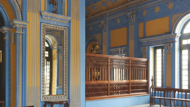 12. La Martiniere College – A historic educational building_(1)