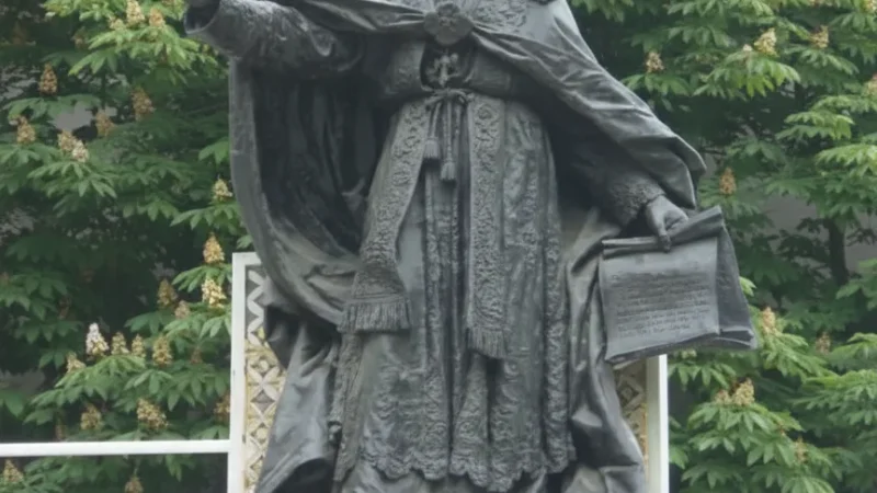 12. Saint Esprit Cathedral – Historic Catholic church_(1)