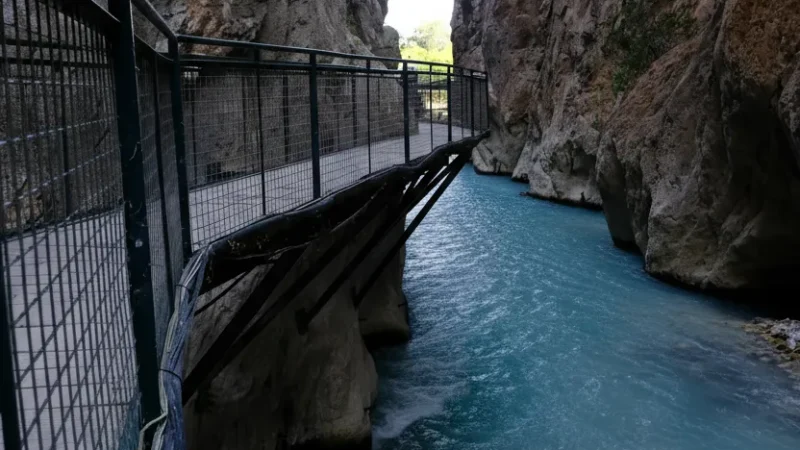 12. Saklikent Gorge (nearby) – A river canyon popular for soft hiking_(1)