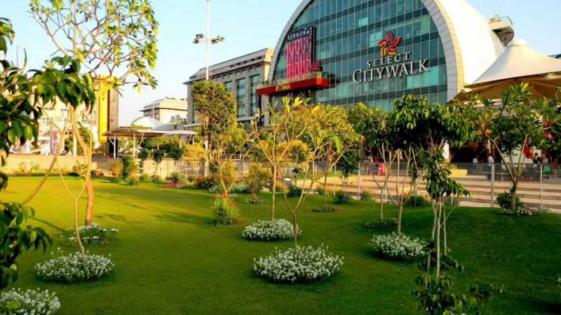 12. Select Citywalk Mall – Modern shopping destination_(4)
