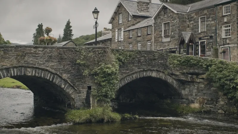 13) Beddgelert Village(1)