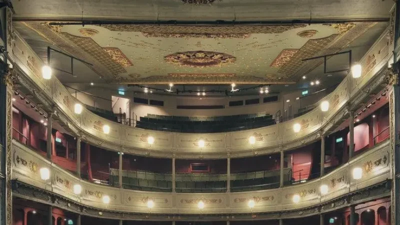 13) Bristol Old Vic(3)