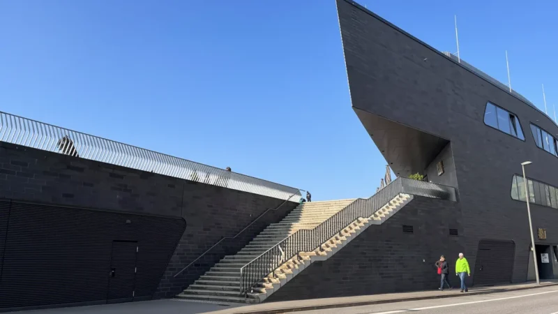 13) Elbpromenade Hamburg(4)