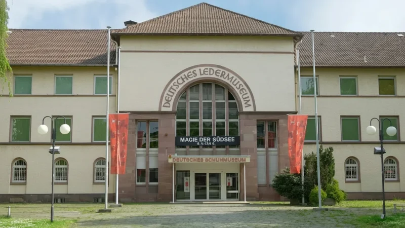 13) German Leather Museum(5)