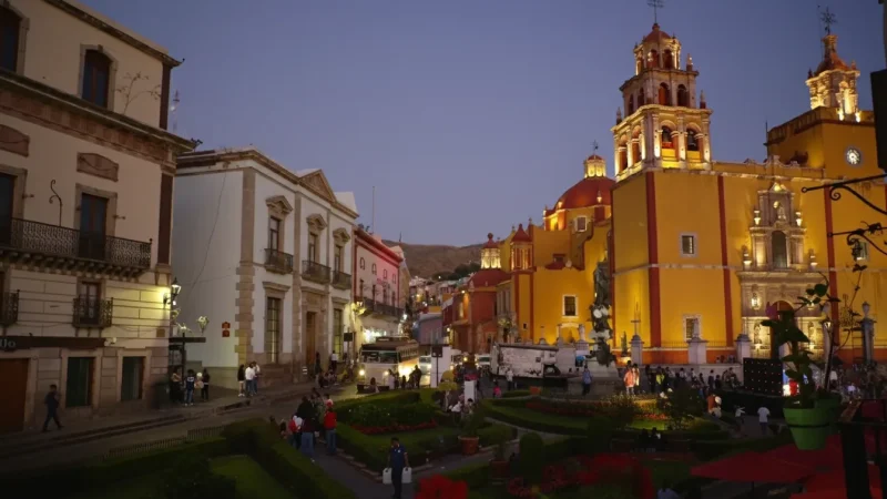 13) Historic Plazas(3)