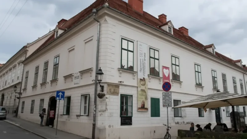 13) Local Craft Shops(6)