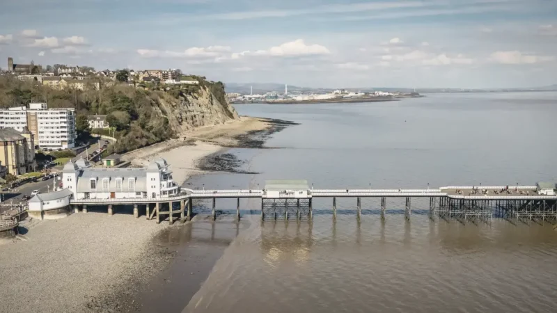 13) Penarth Pier(1)