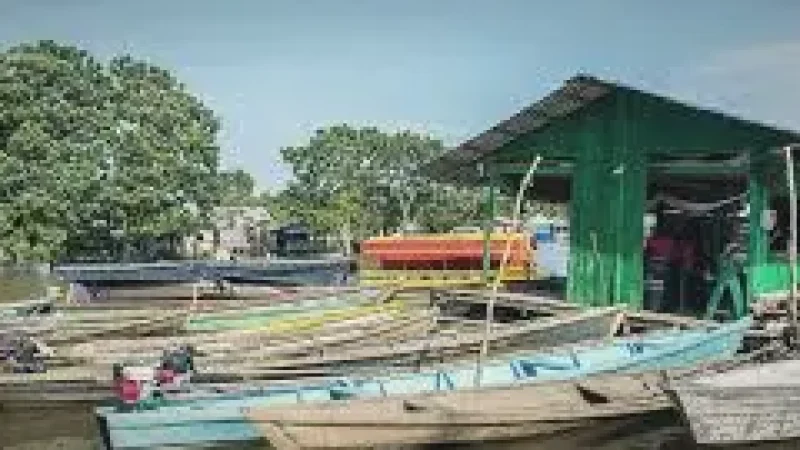 13 River Dock Points ‒ Transport access(1)