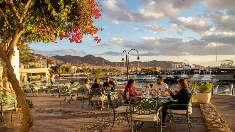 13) Seafront Dining Areas(4)