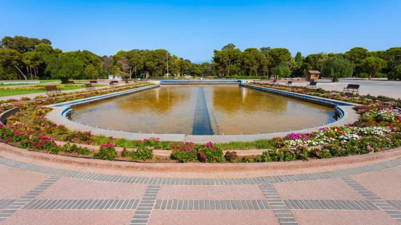 13. Cultural Park – A green city park for walking_(1)