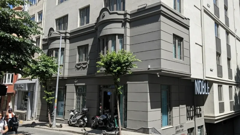 13. Pangalt■ Streets – Traditional old neighborhood area_(1)