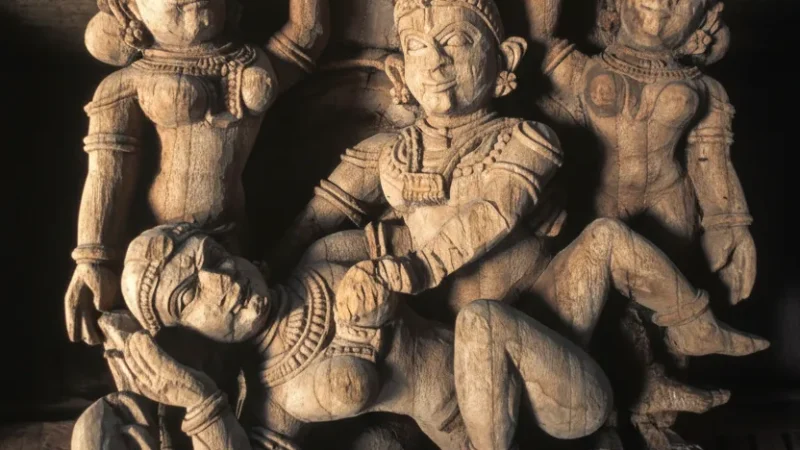 13. Yanaimalai – A hill with ancient carvings_(5)