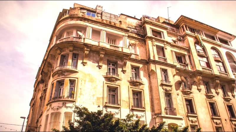 14) Art Deco Buildings(1)