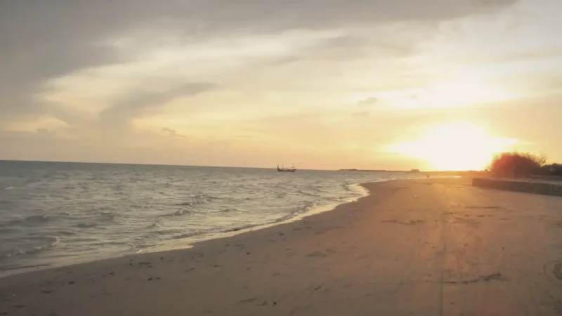 14) Bakam Beach(4)