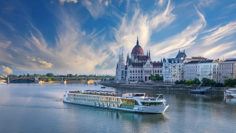 14) Danube Cruise Pier(3)