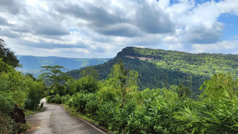 14 Hilltop Roads – Scenic access routes(2)