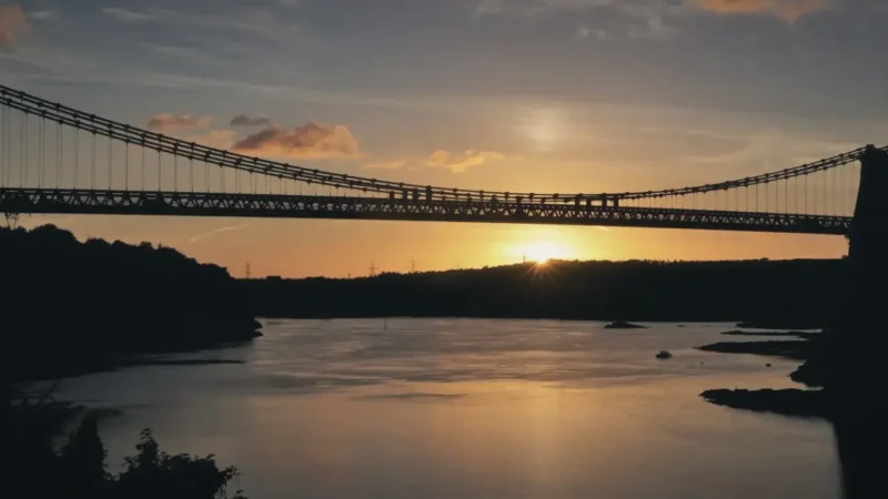 14) Menai Bridge(4)