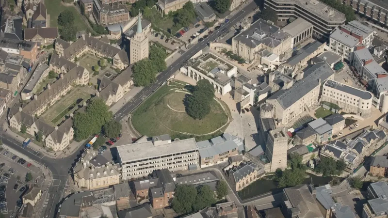 14) Oxford Castle(4)