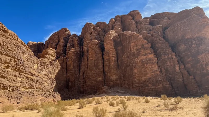 14) Sandstone Cliffs(3)