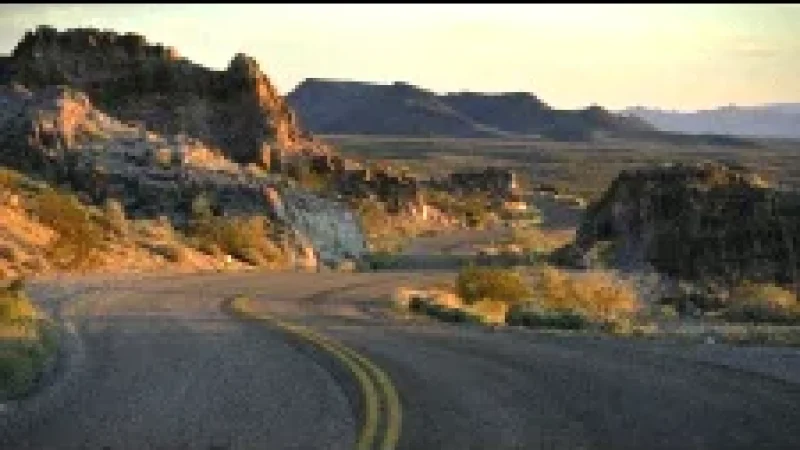 14) Scenic Desert Roads(6)