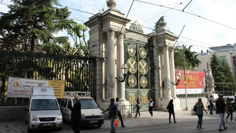 14. Galatasaray High School(1)