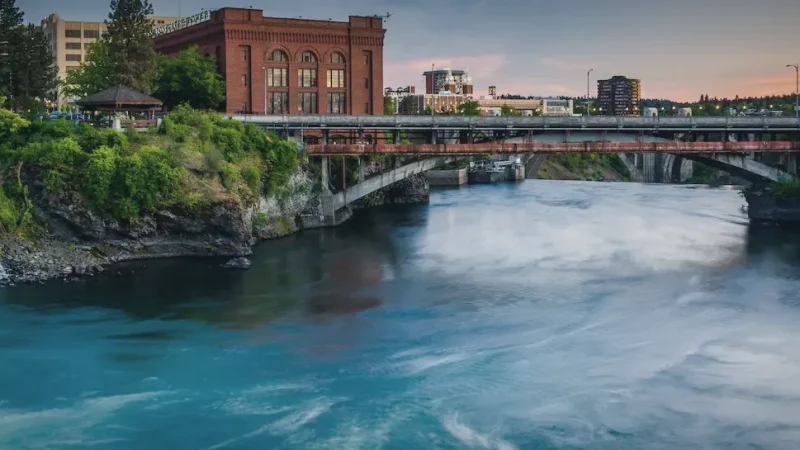 14_Spokane_River_Walk(3)