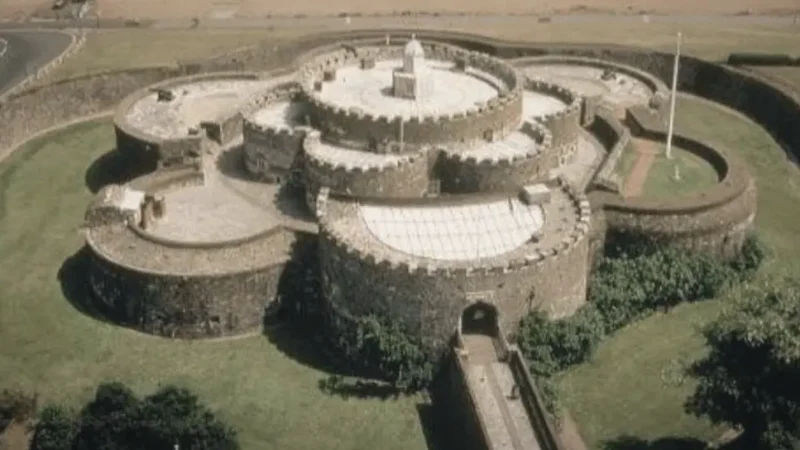 15) Deal Castle(5)