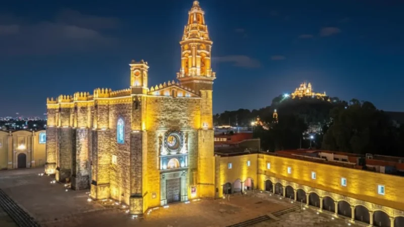 15) Evening Plaza Areas(4)