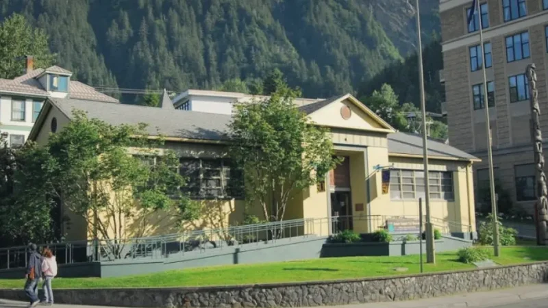 15) Juneau-Douglas City Museum(4)